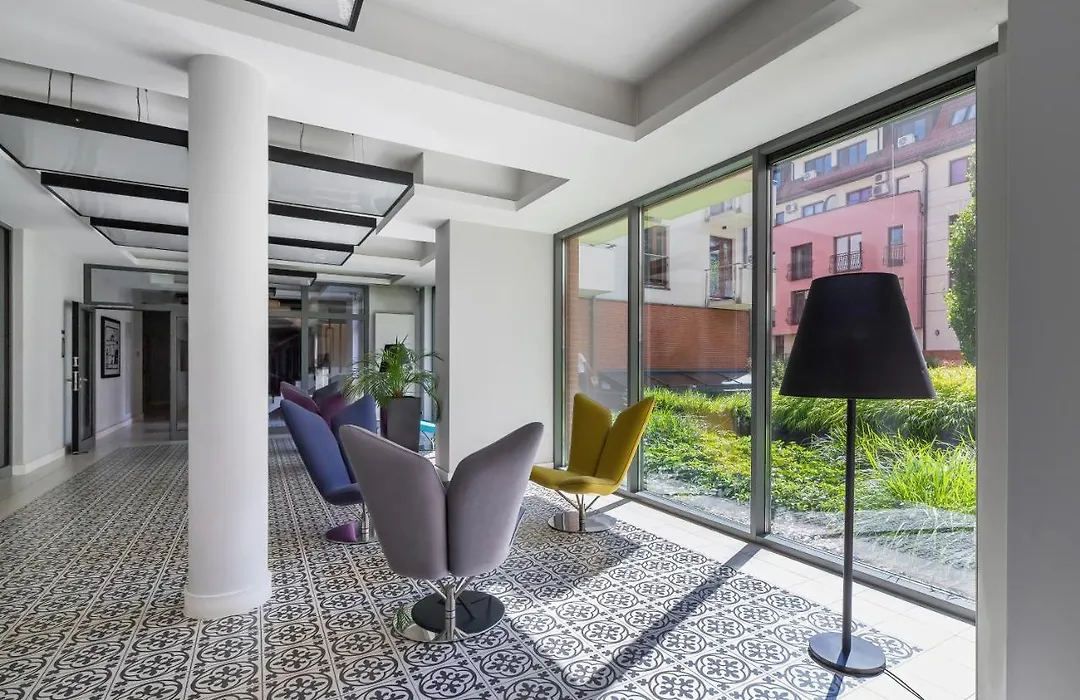 Apartments Harmonica Trynitarska By Noclegi Renters-1