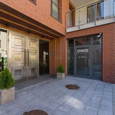 Apartments Harmonica Trynitarska By Noclegi Renters-2